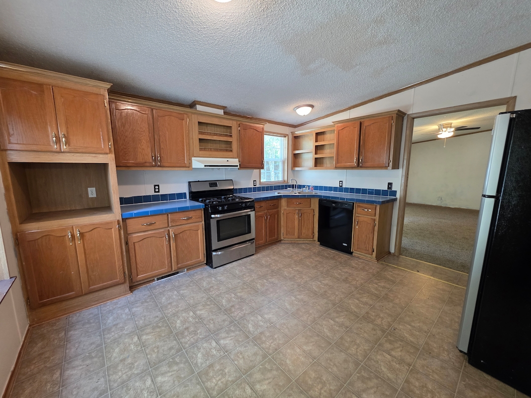 PNV Pineview Estates
