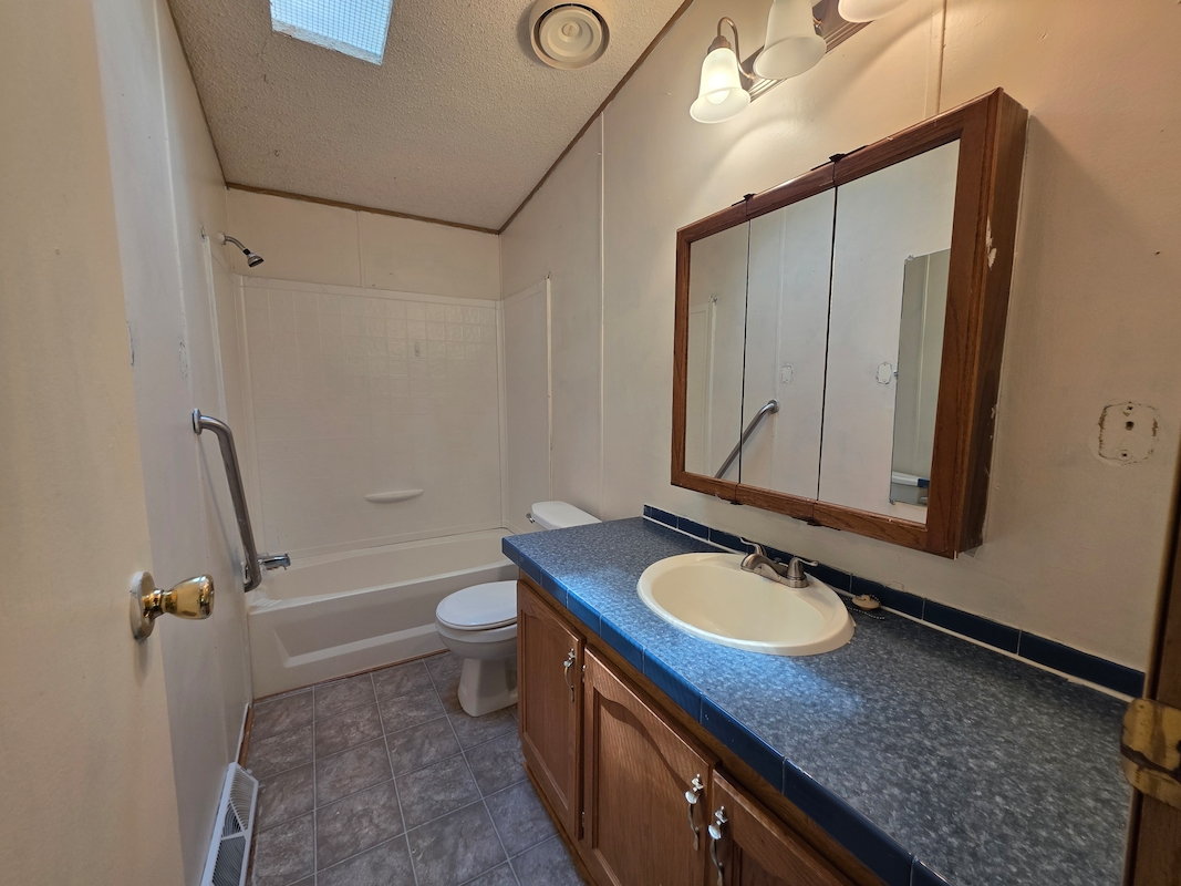 PNV Pineview Estates