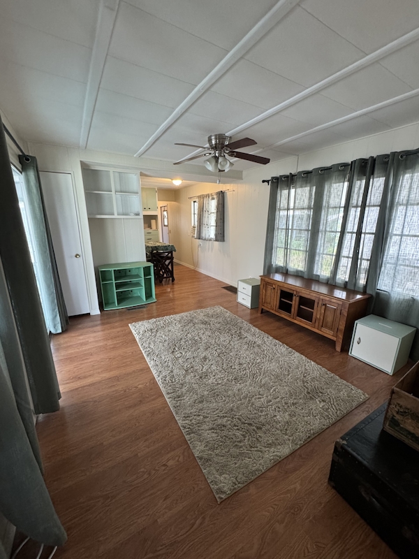LSL Lakeshore Landings