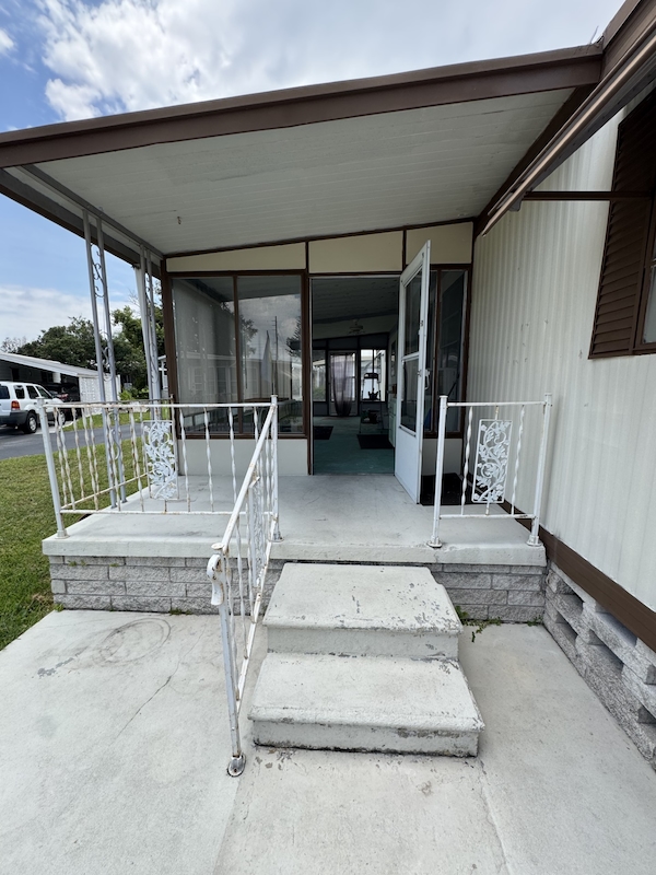 LSL Lakeshore Landings