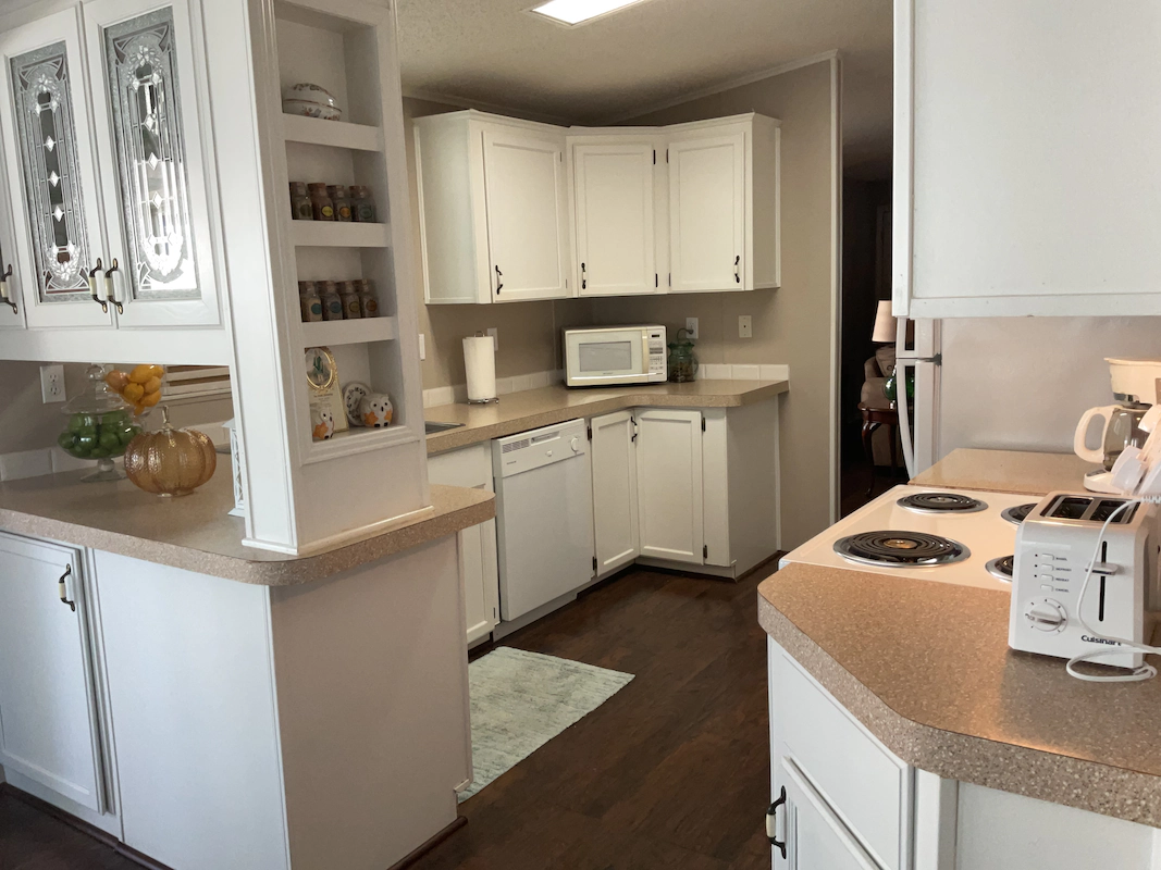LSV Lakeshore Villas