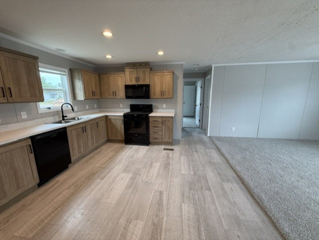 PNV Pineview Estates