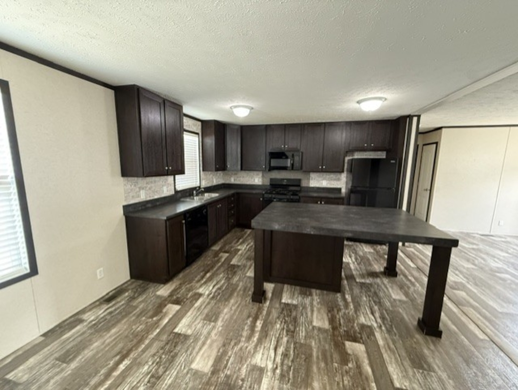PNV Pineview Estates