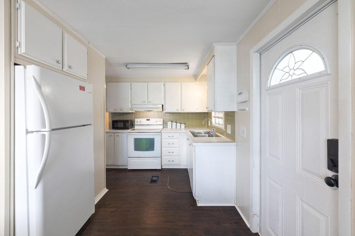 LSV Lakeshore Villas