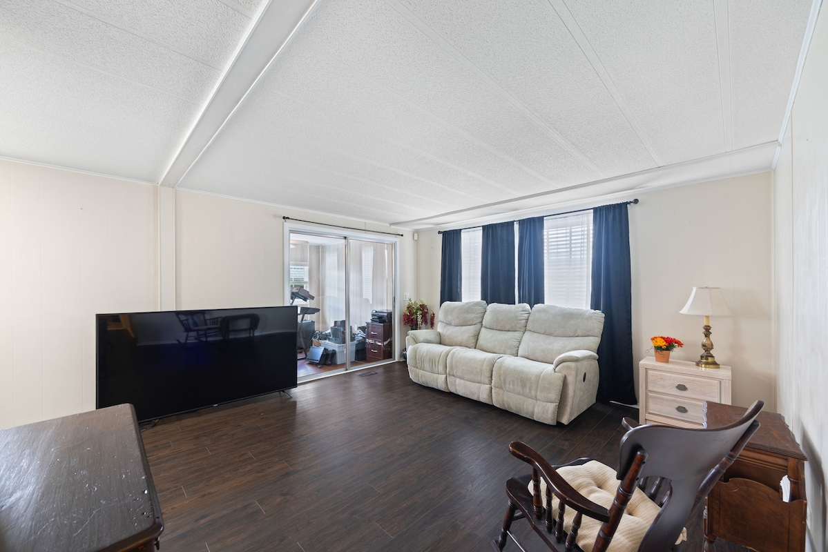 LSV Lakeshore Villas