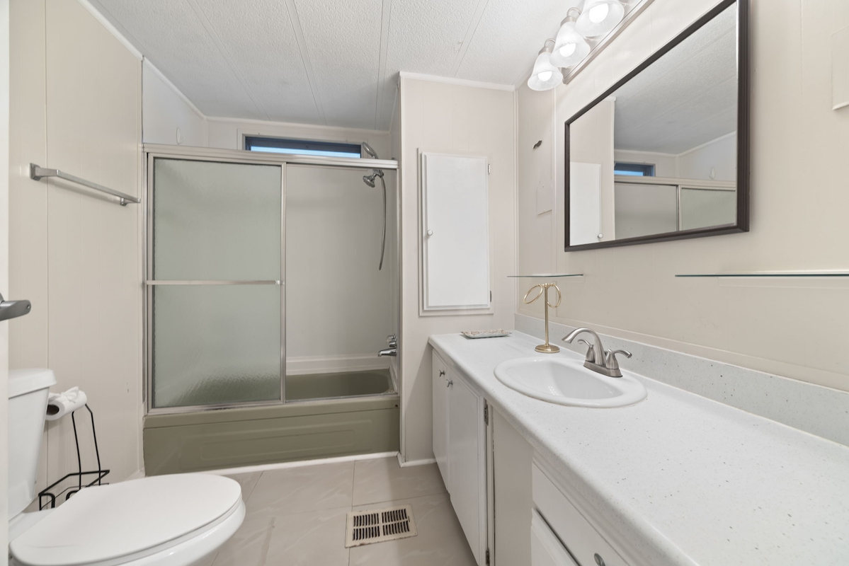 LSV Lakeshore Villas