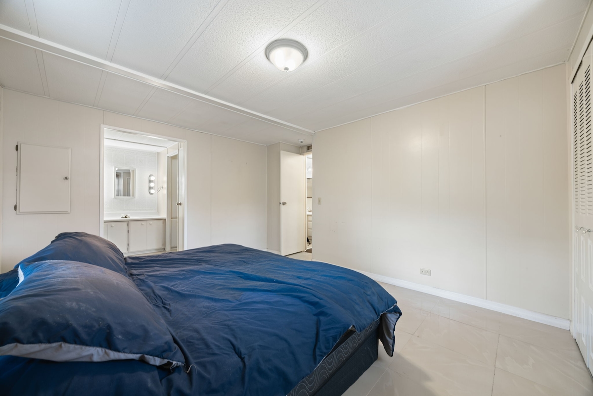 LSV Lakeshore Villas