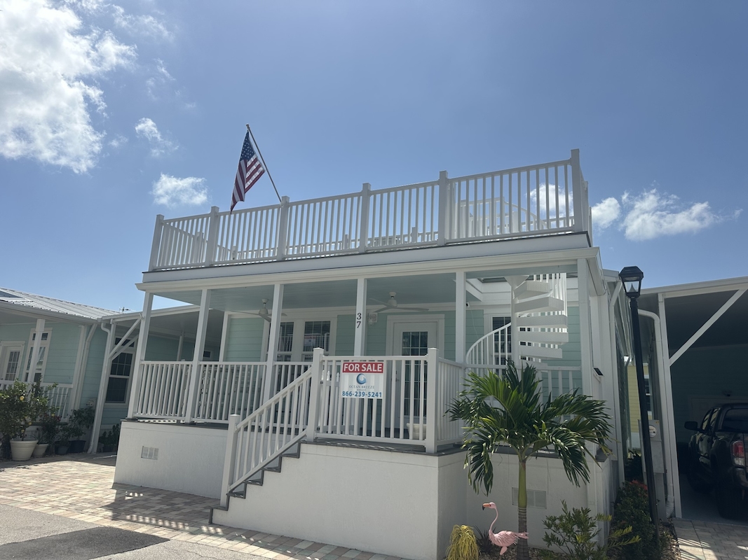 OBJ Ocean Breeze Resort