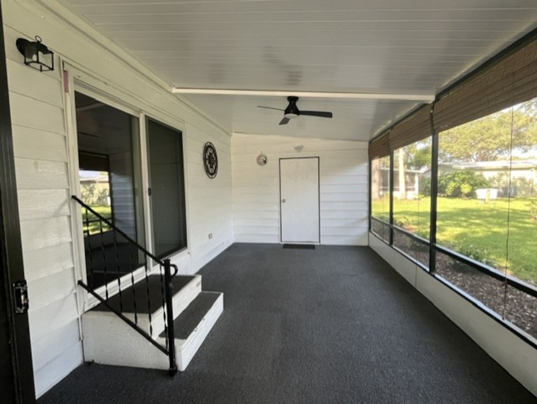 LCV La Costa Village