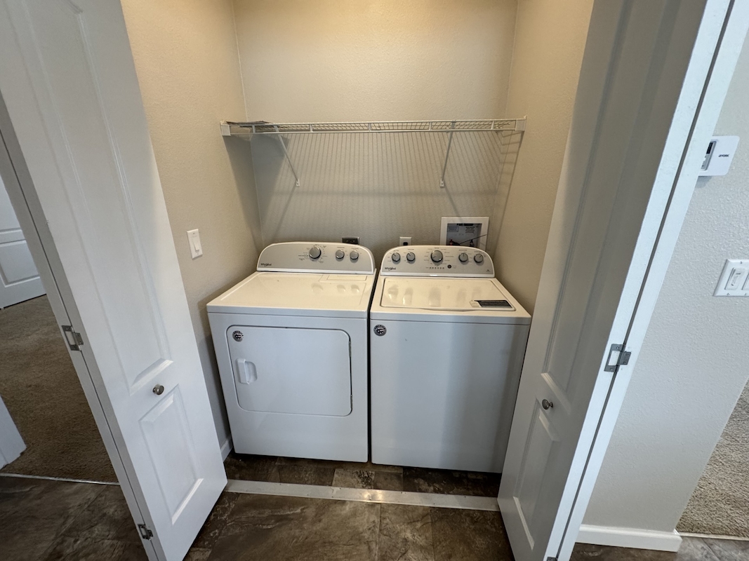 LSL Lakeshore Landings