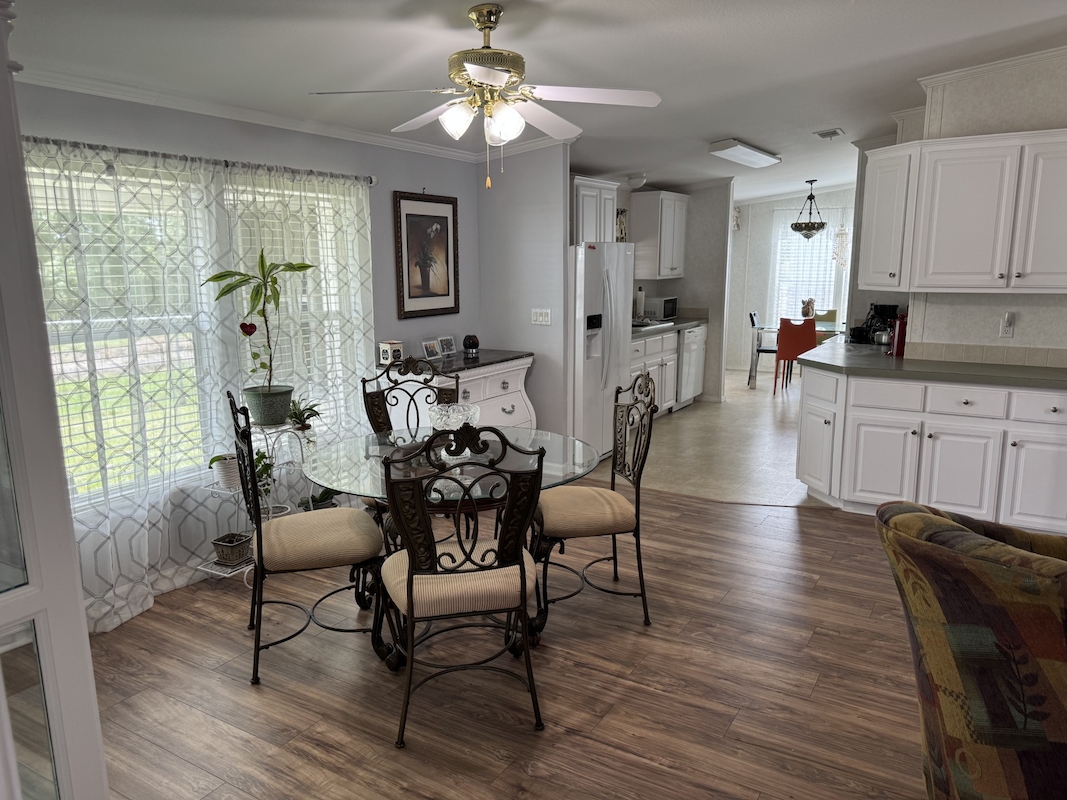 LSL Lakeshore Landings