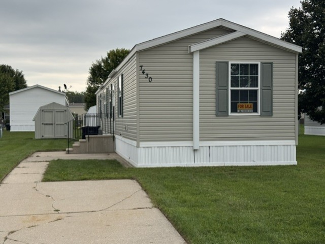 CMV Country Meadows Village