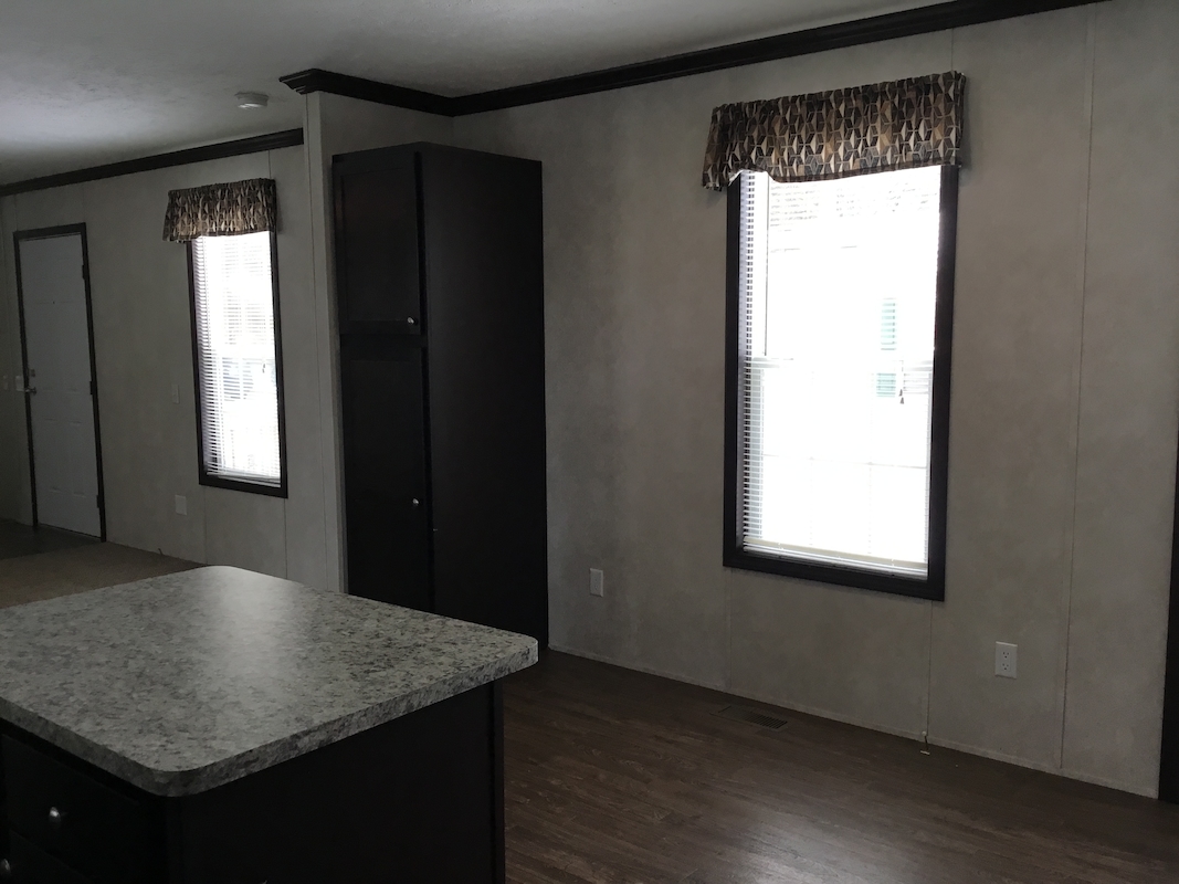 BRO Brookside Manor