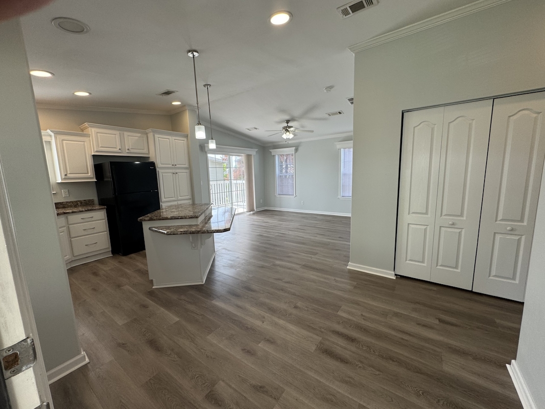 LSL Lakeshore Landings