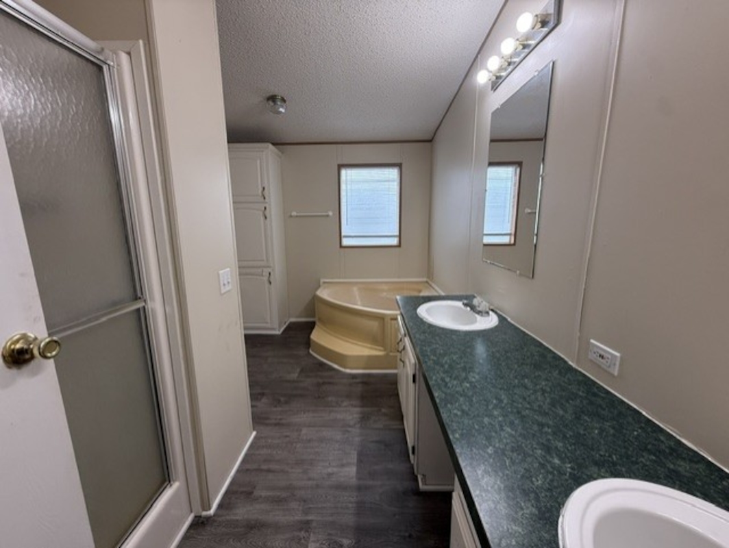 PNV Pineview Estates