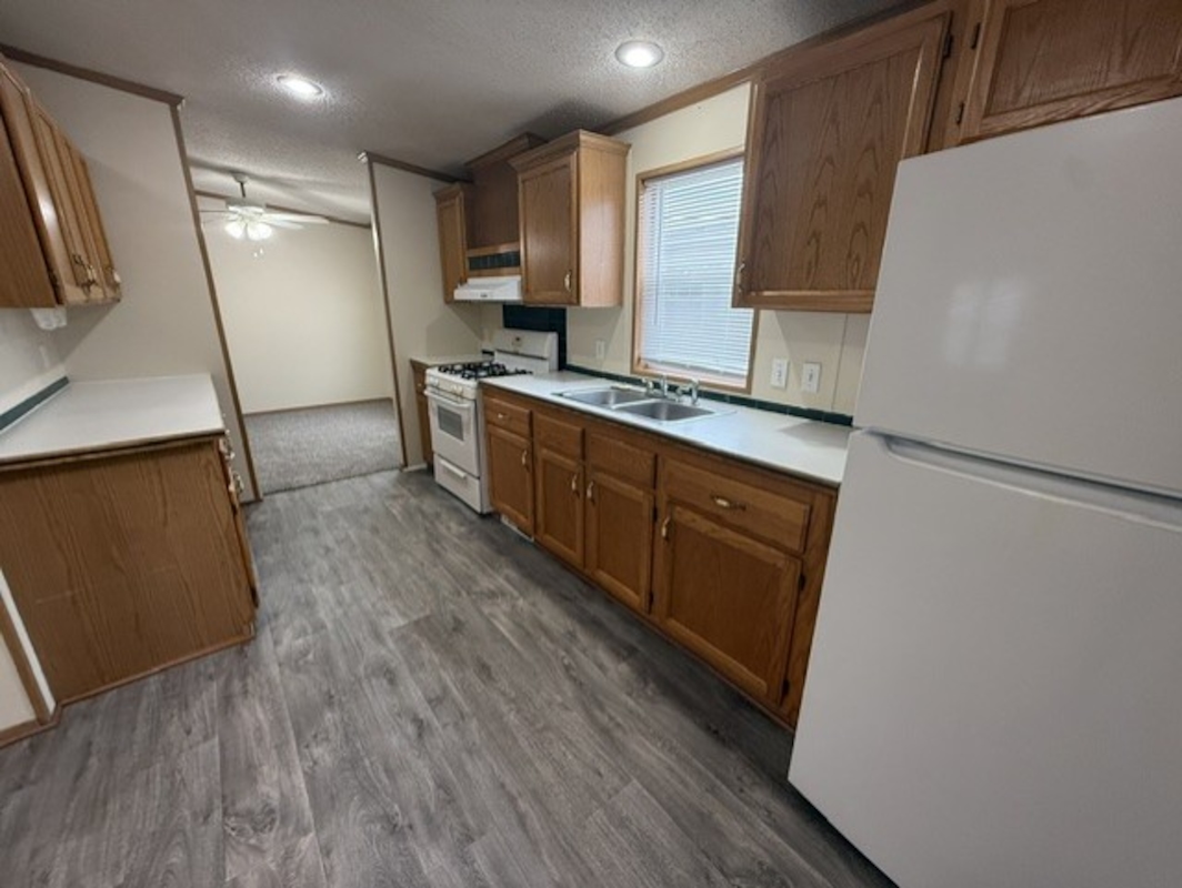 PNV Pineview Estates
