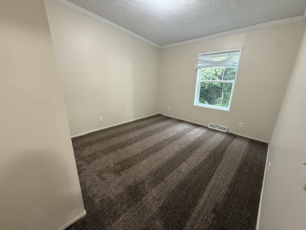 PNV Pineview Estates