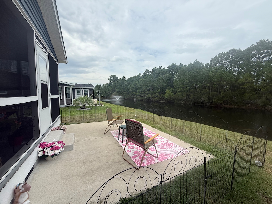 LKC Lakeside Crossing