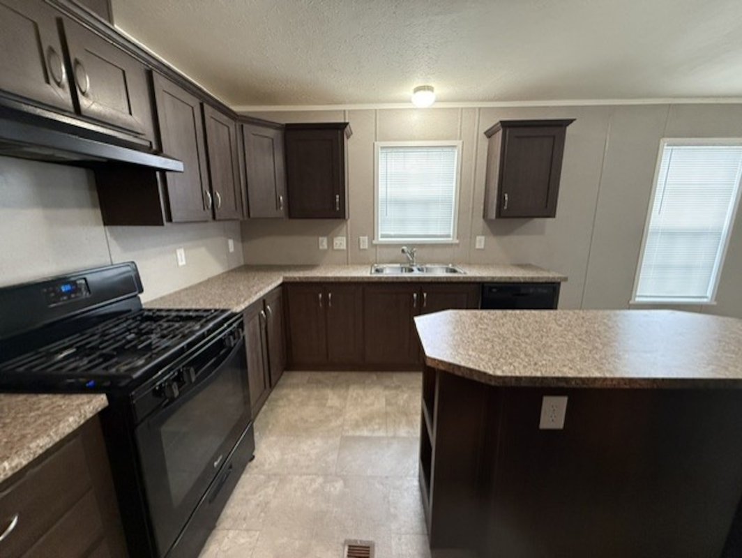 PNV Pineview Estates