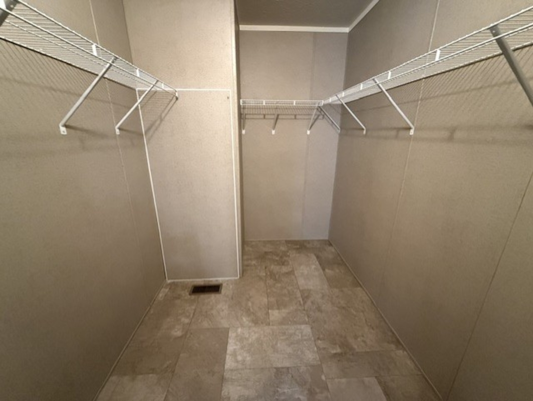 PNV Pineview Estates