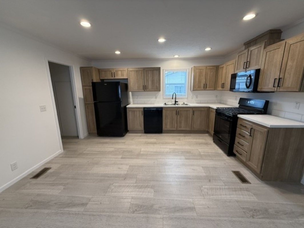 PNV Pineview Estates