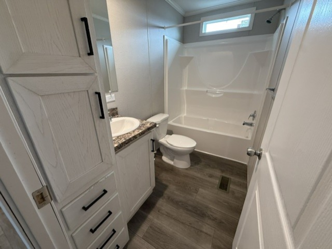 PNV Pineview Estates