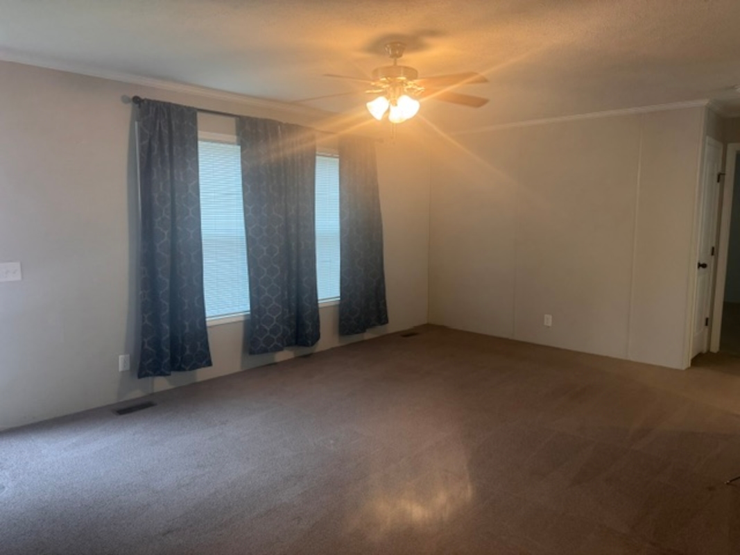 HLL Hawaiian Gardens/Holly Village
