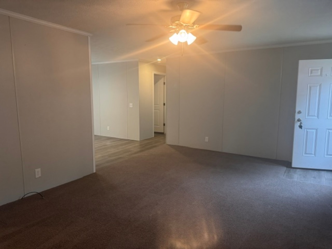 HLL Hawaiian Gardens/Holly Village