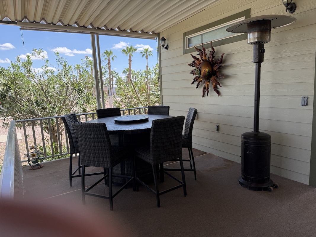 PCK Palm Creek Resort & Residences