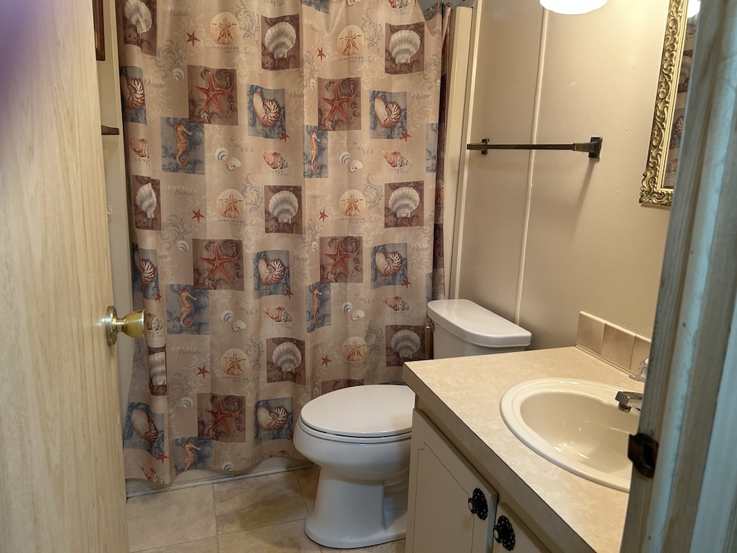 SLE Sunlake Estates