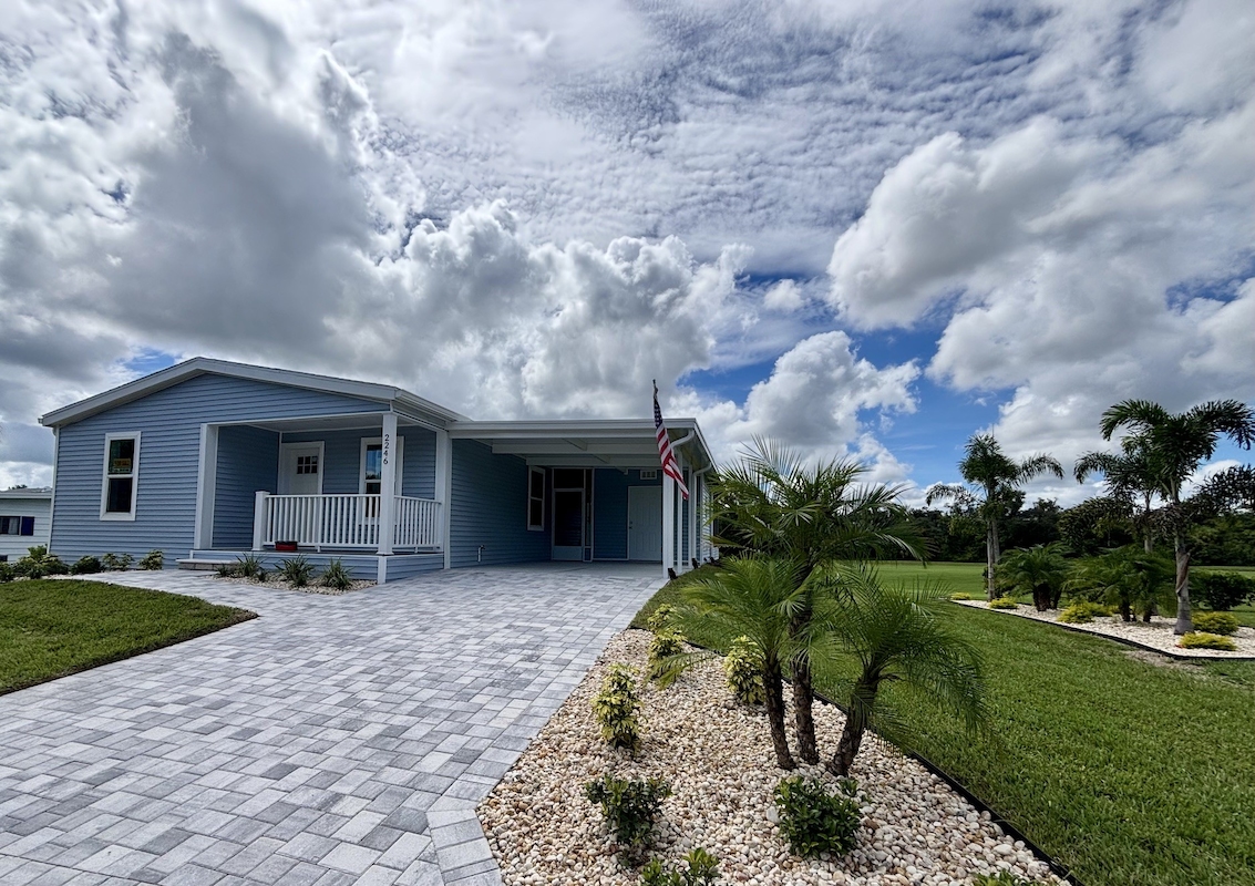 RSC Riverside Club Golf & Marina Community