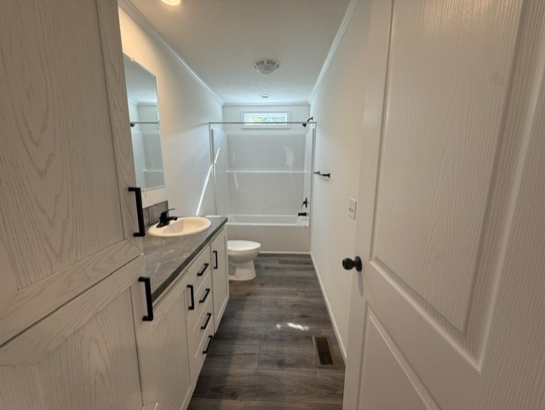 PNV Pineview Estates