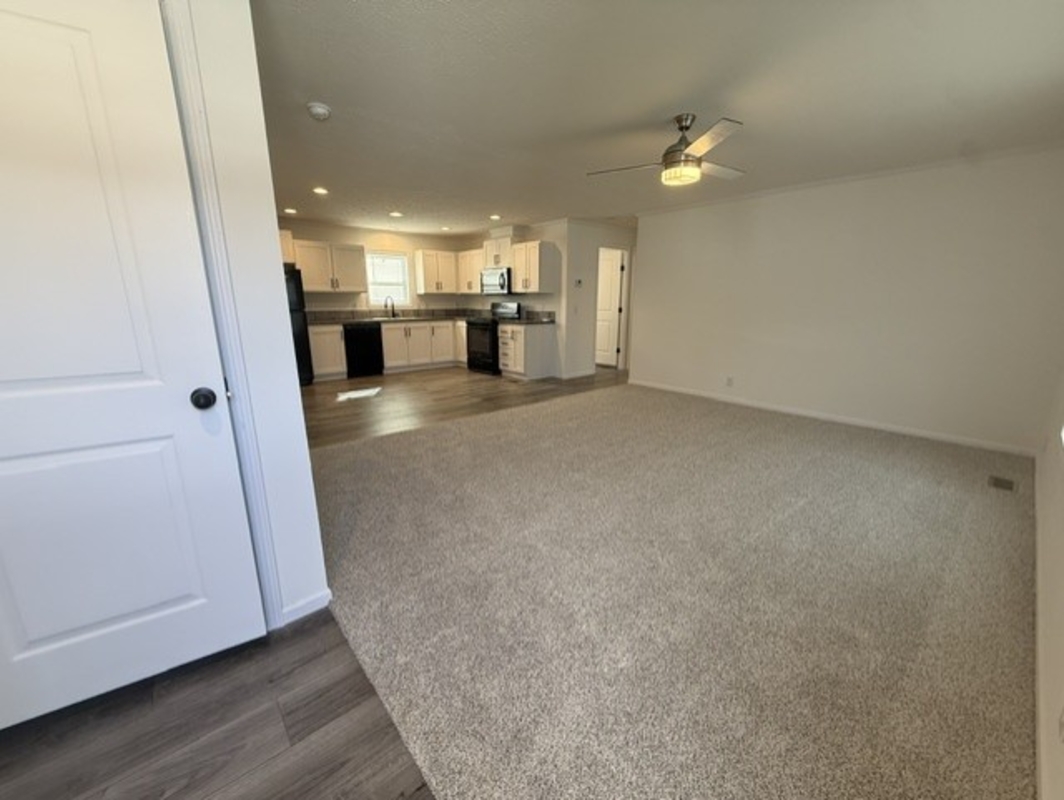 PNV Pineview Estates