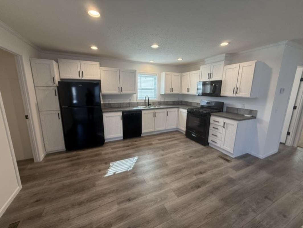 PNV Pineview Estates