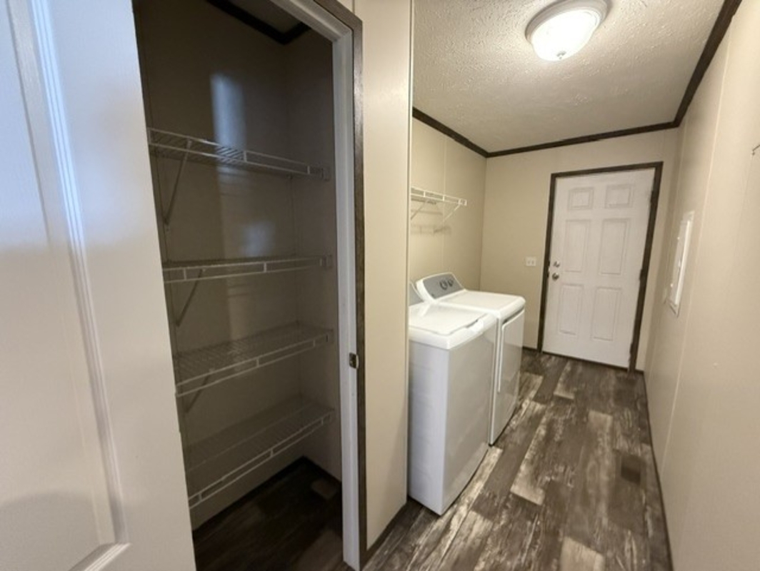 PNV Pineview Estates