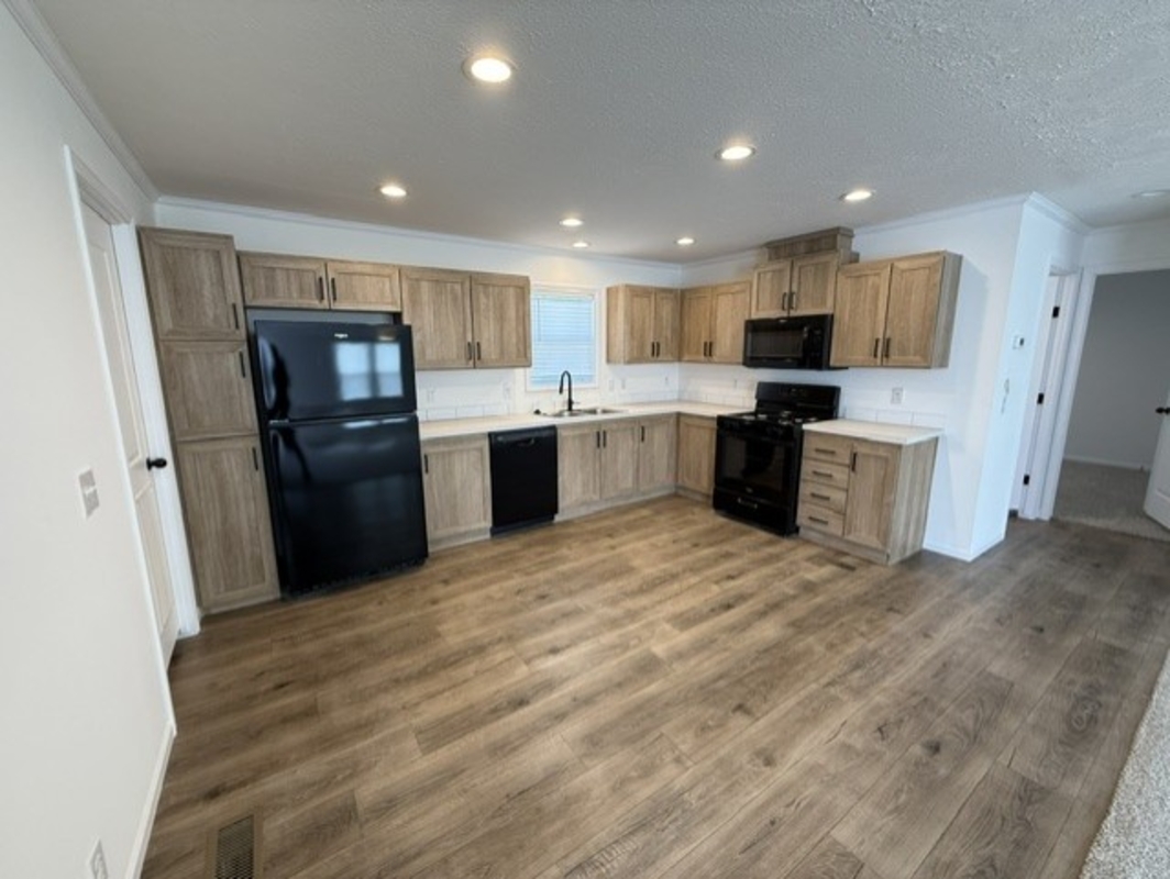 PNV Pineview Estates