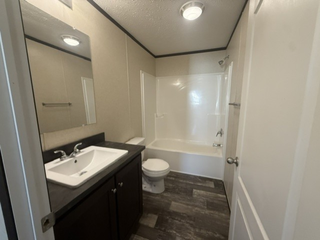 PNV Pineview Estates