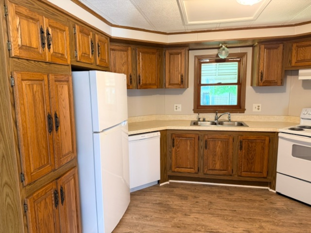 SYL Sylvan Glen Estates