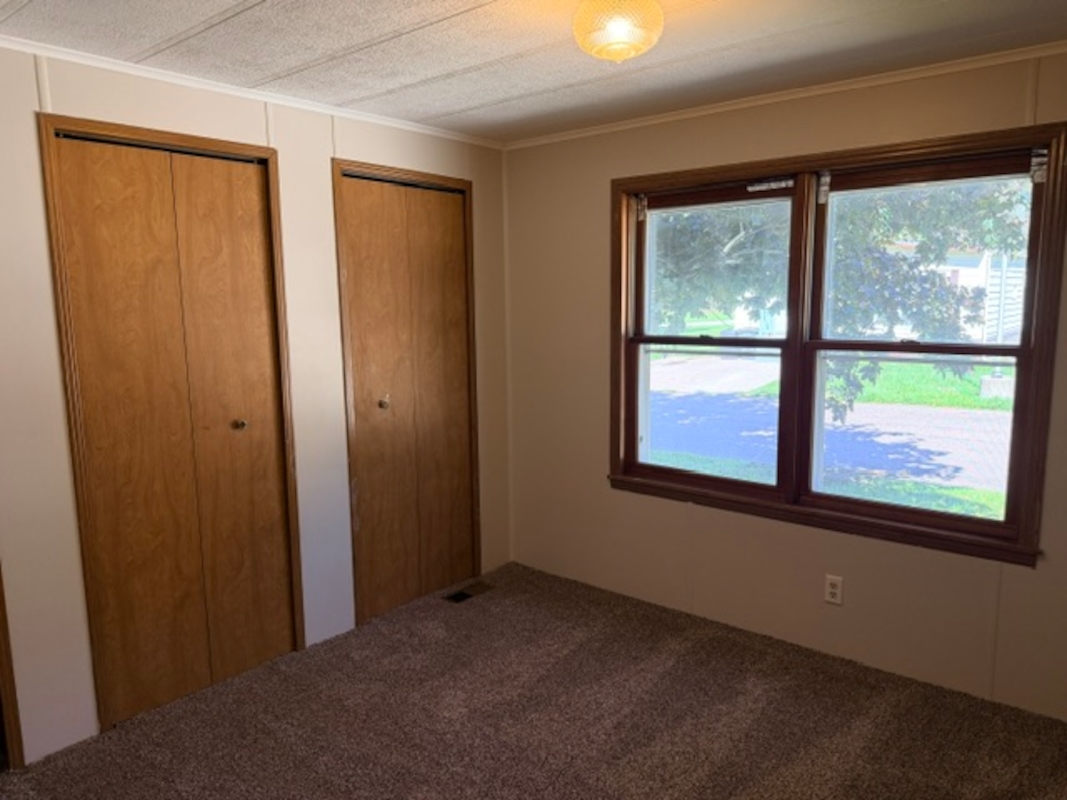 SYL Sylvan Glen Estates
