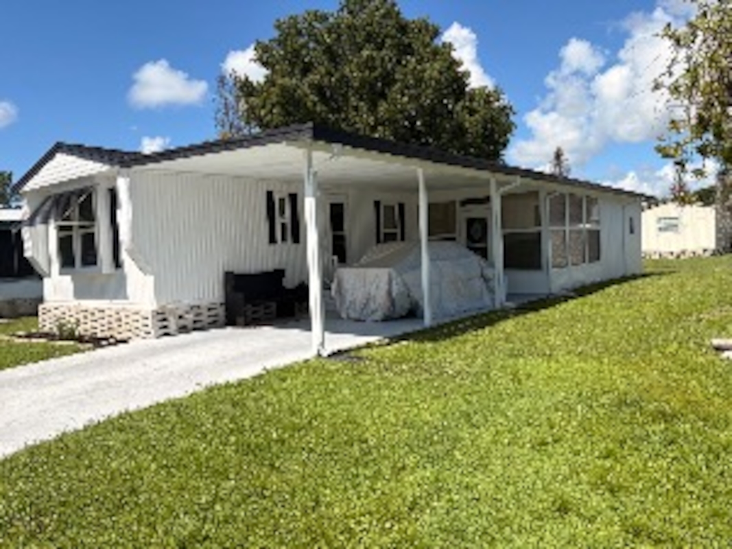 PTL The Landings at Lake Henry