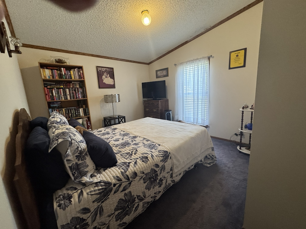 CMV Country Meadows Village