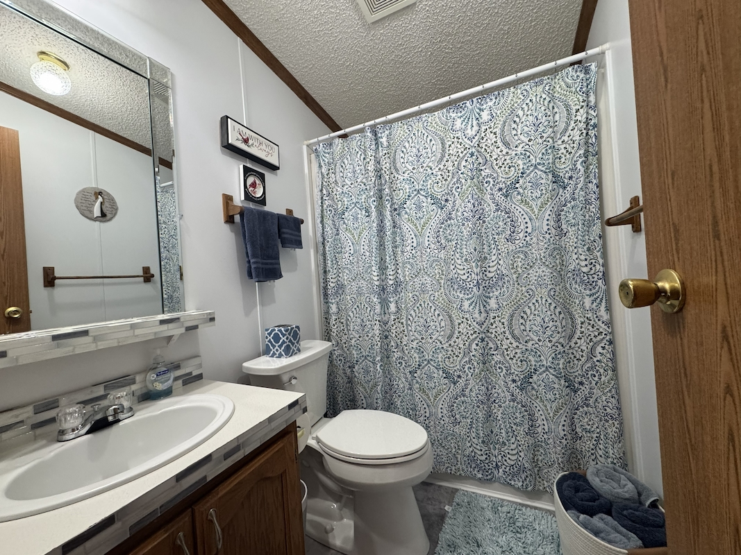 CMV Country Meadows Village