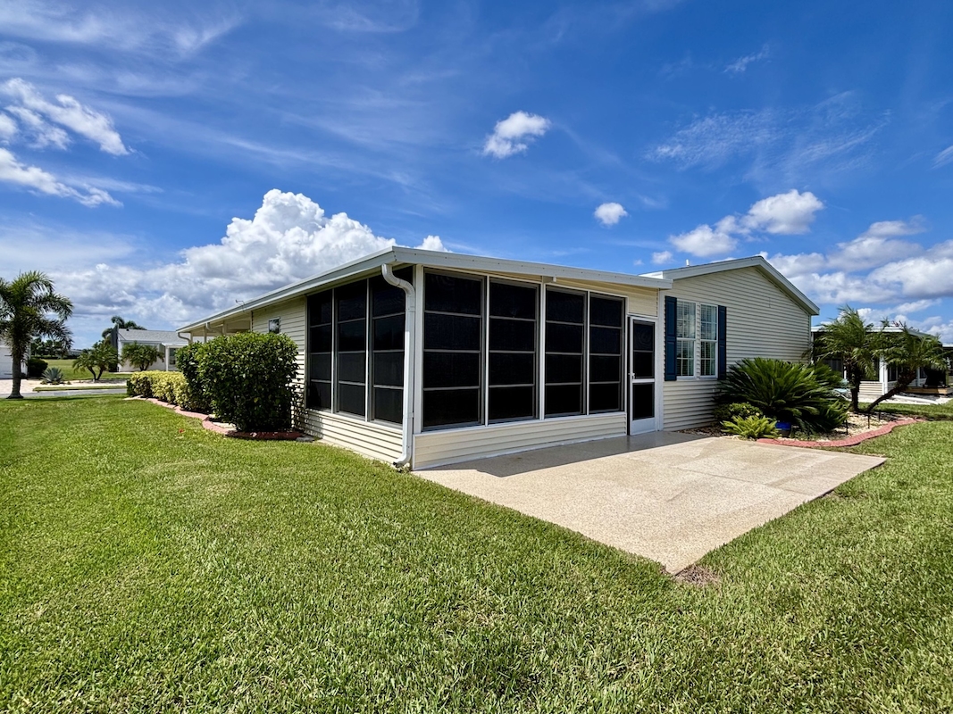 RSC Riverside Club Golf & Marina Community