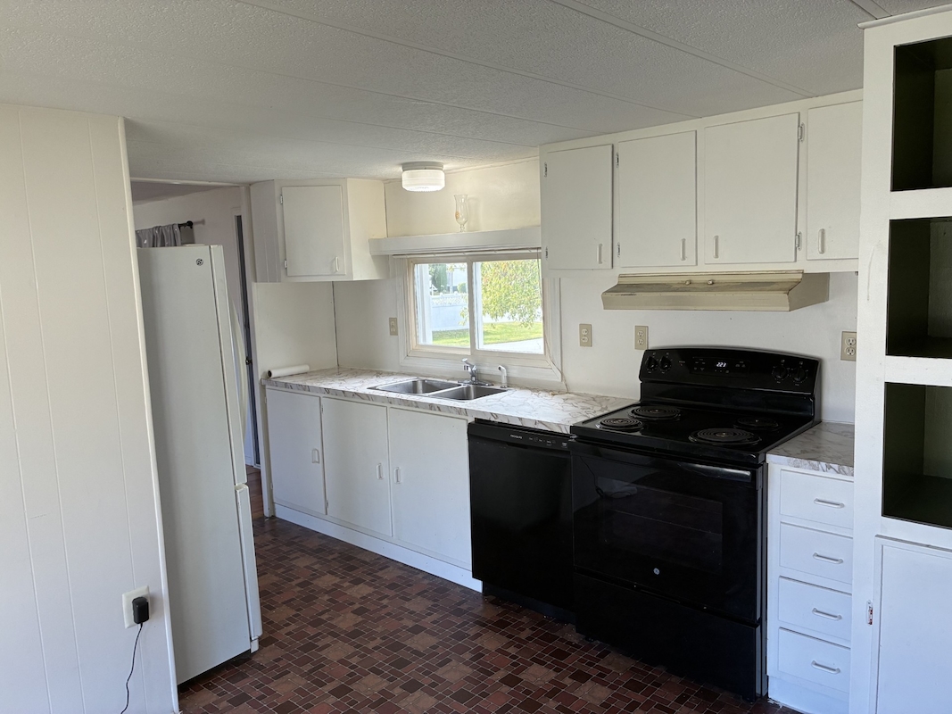 BIR Birch Hill Estates