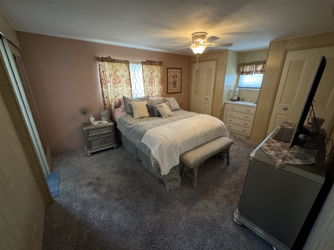 LSL Lakeshore Landings
