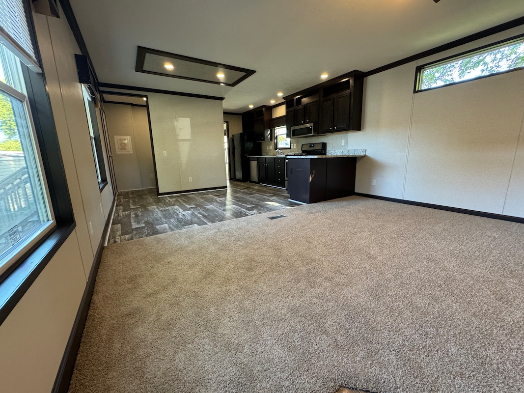 BRO Brookside Manor