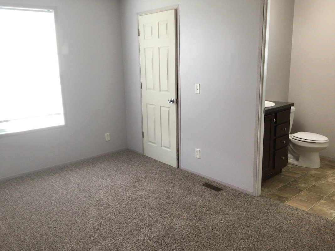 BRO Brookside Manor