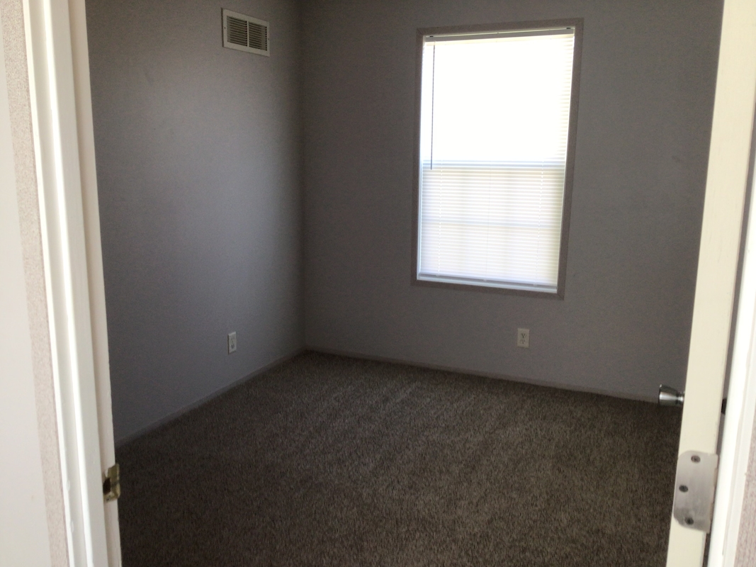 BRO Brookside Manor