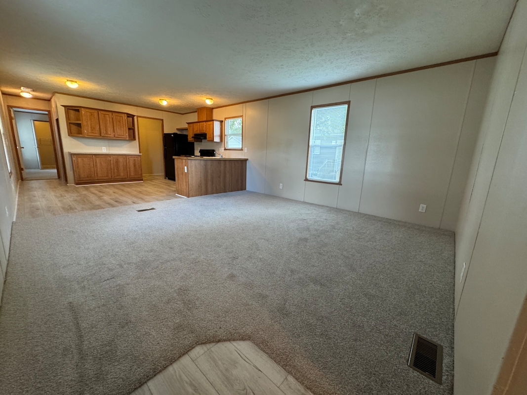 BRO Brookside Manor