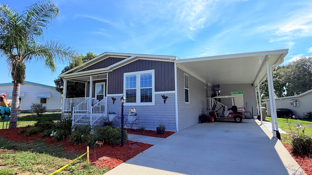 SLE Sunlake Estates